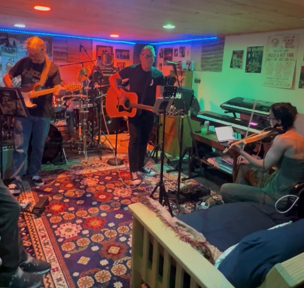 Red Dirt Road rehearsing together