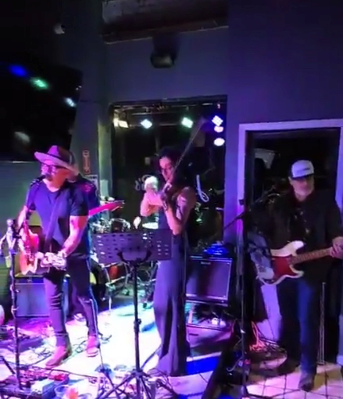 Red Dirt Road ensemble
